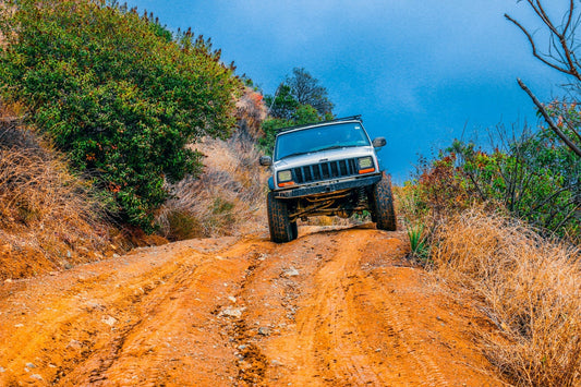 Explorando Santiago a lo Grande: Los Mejores Spots para un Paseo OffRoad - WHIPPING